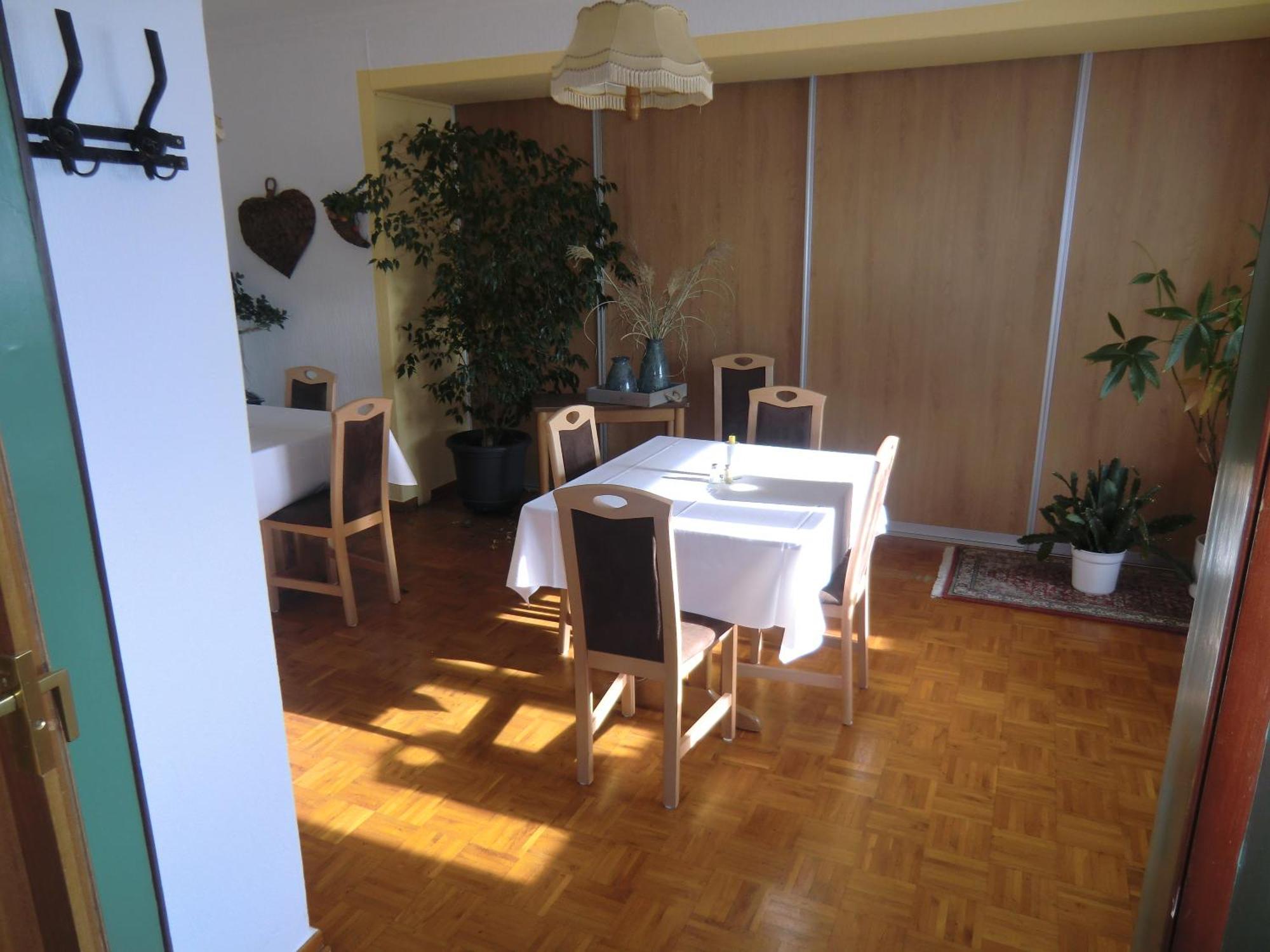 Hotel Die Clus Volksen  Екстериор снимка