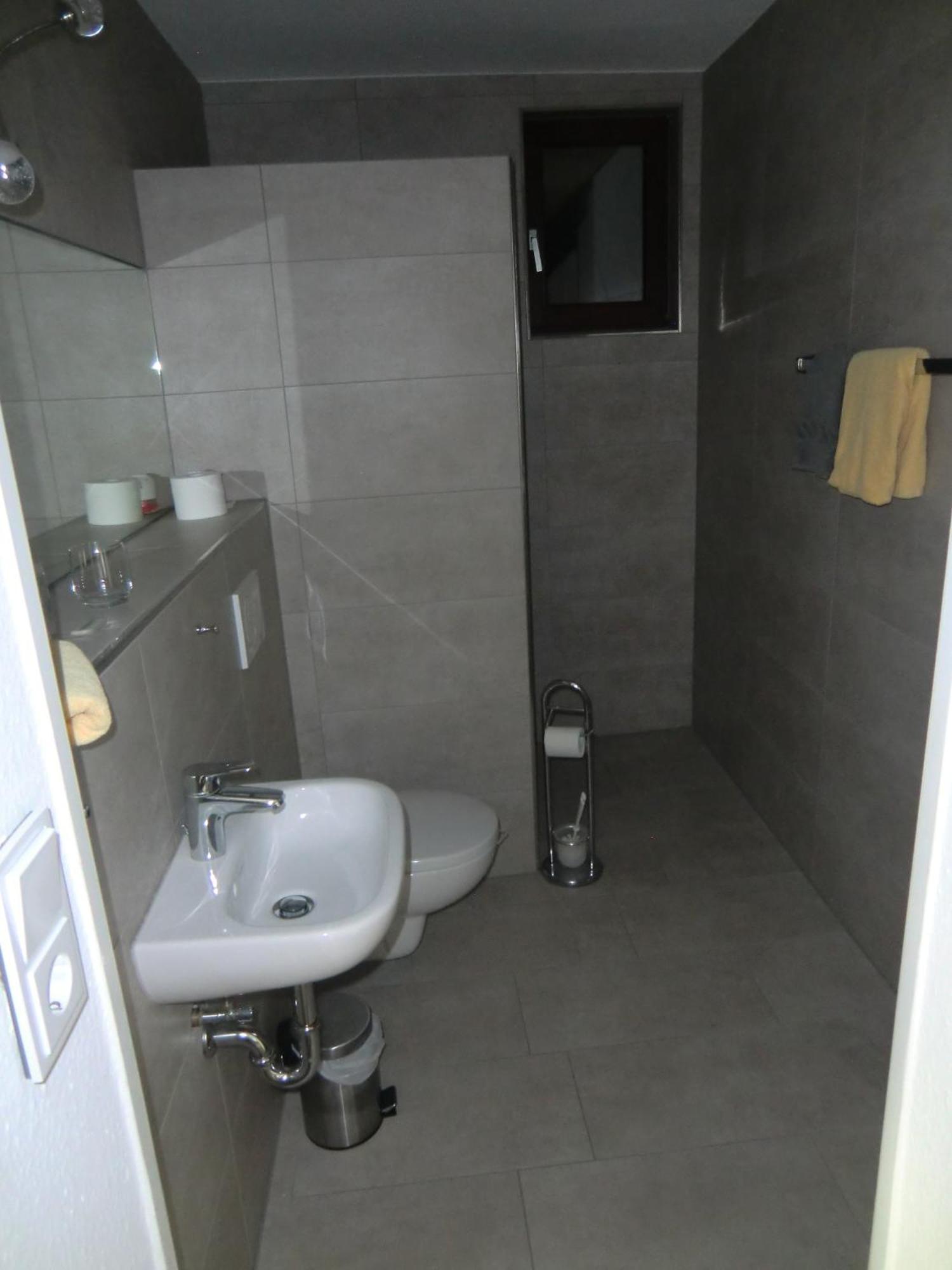 Hotel Die Clus Volksen  Екстериор снимка